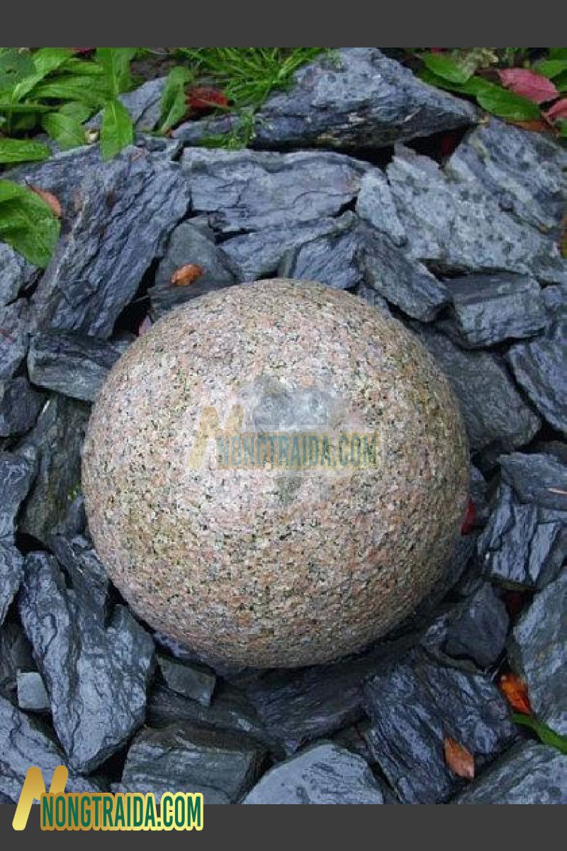 Bóng đài phun nước bằng đá granit đỏ 20cm