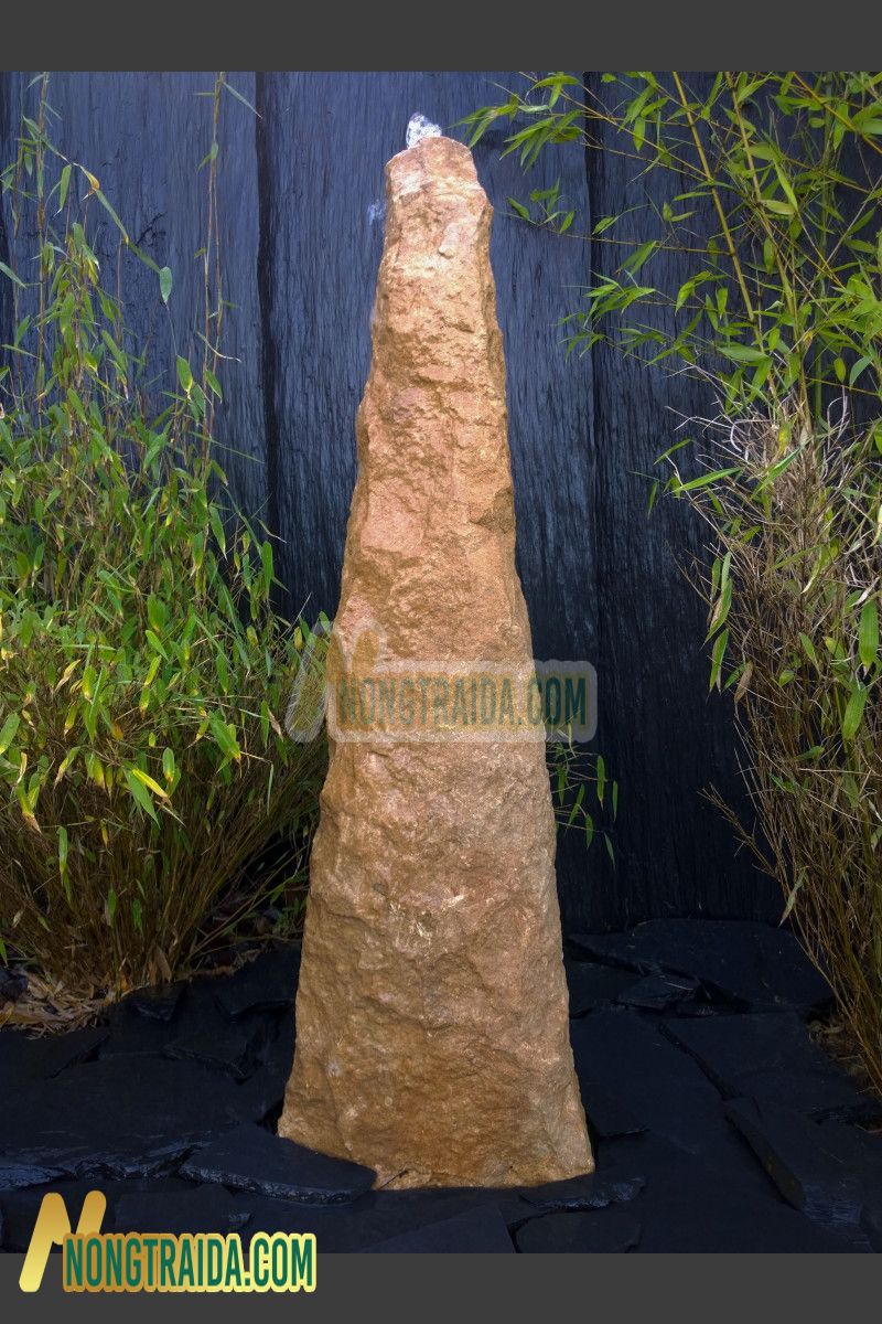 Đá làm đài phun nước Monolith grés màu be 120cm