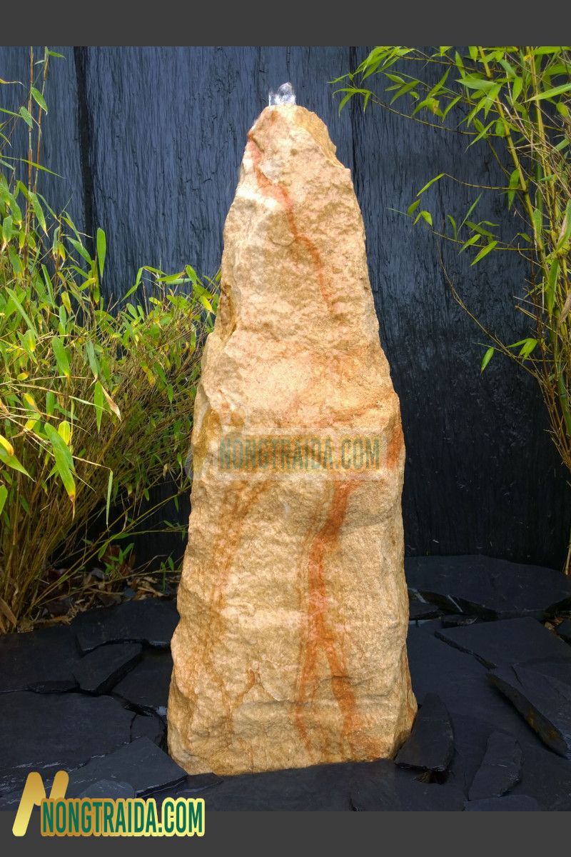 Đá làm đài phun nước Monolith grés màu be 95cm