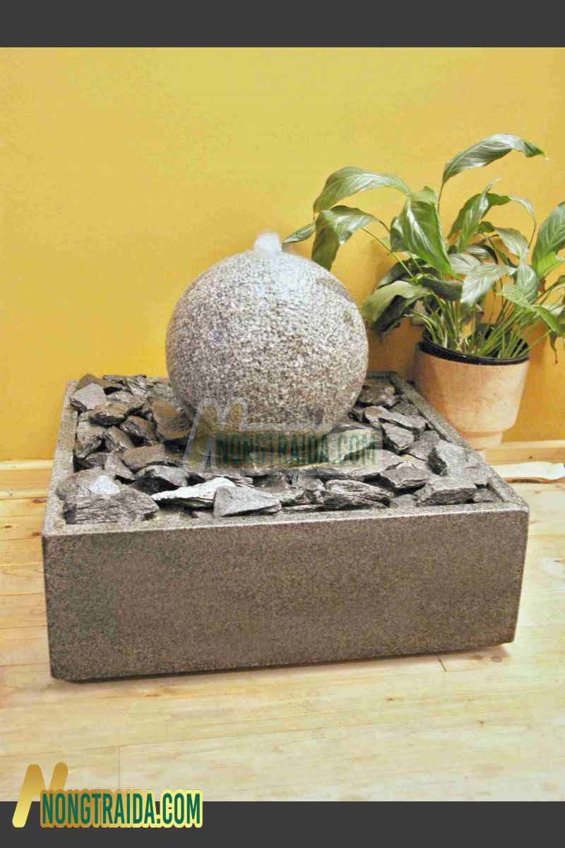 Đài phun nước hình cầu bằng đá hoa cương 30cm trong bể granit lục giác