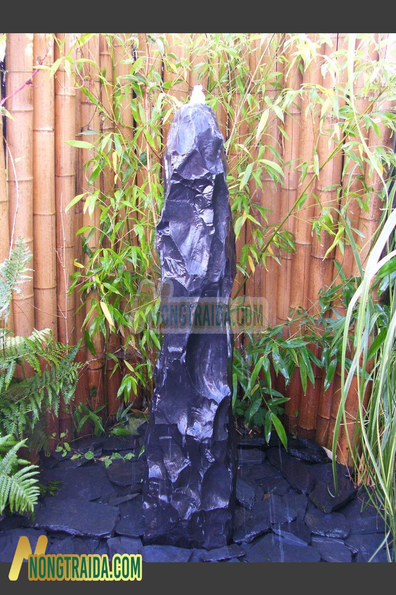 Đài phun nước Monolithe đá Marble đen 120cm