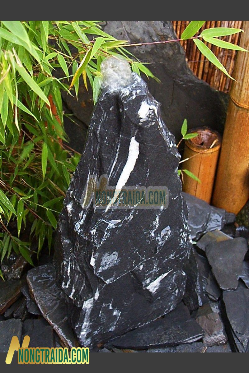 Đài phun nước Monolithe đá marble đen trắng 65cm