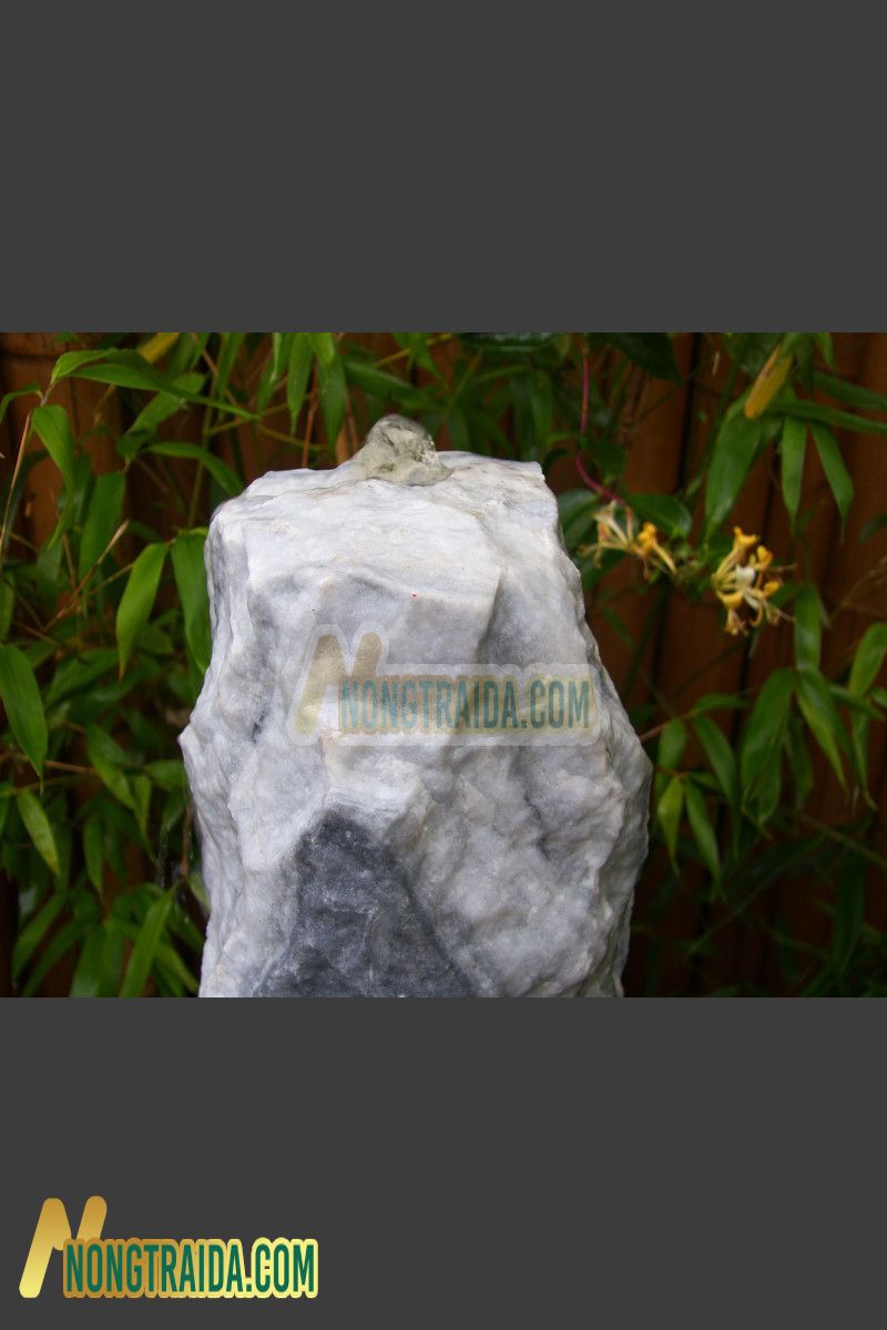 Đài phun nước Monolithe đá Marble trắng xám 95cm