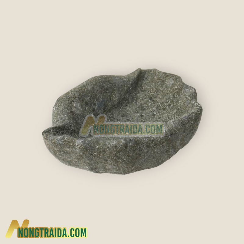 Chậu đá hình vỏ sò, đa dạng kích thước từ 20 – 25cm, được điêu khắc thủ công từ đá basanite