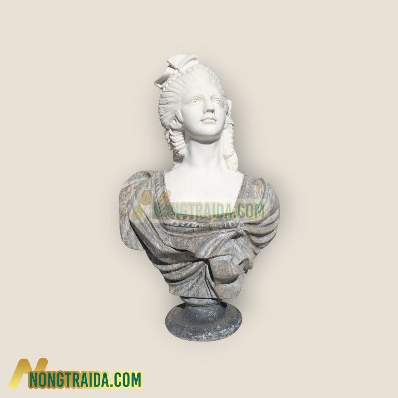 Tượng bán thân phụ nữ bằng đá cẩm thạch xám Atlante và trắng Carrara Kích thước: 65x35x20cm