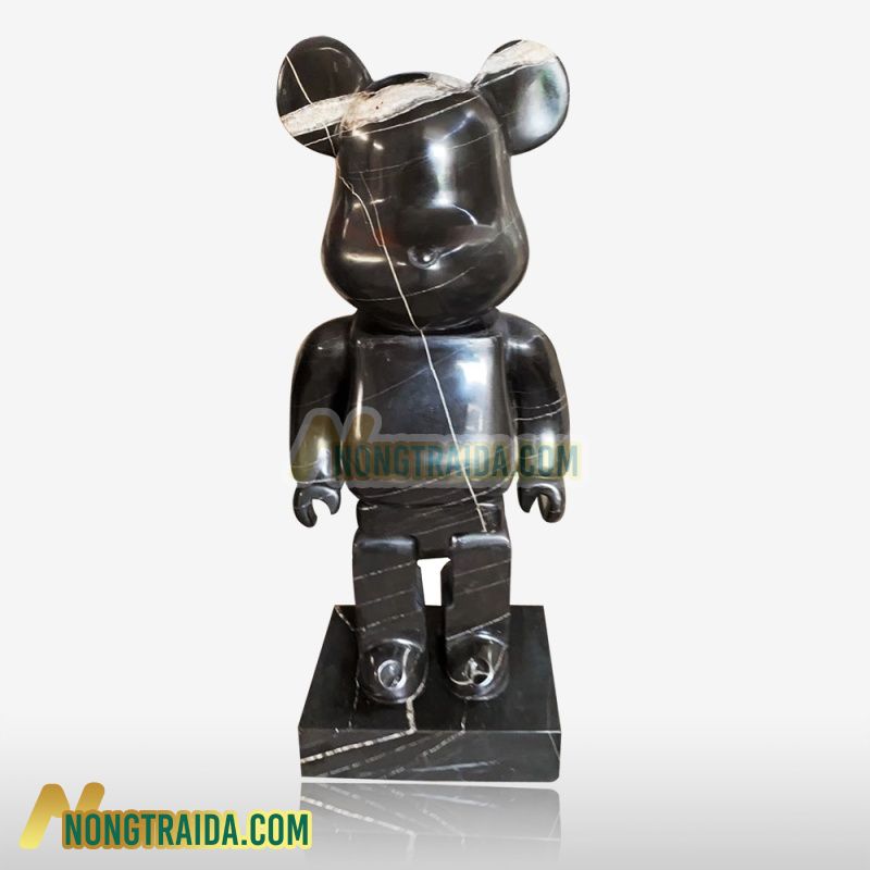 Tượng Bearbrick theo kích thước yêu cầu, làm từ đá cẩm thạch